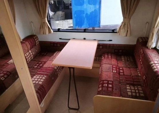                         Przyczepa kempingowa Elddis 505 - zdjęcie 8
                        