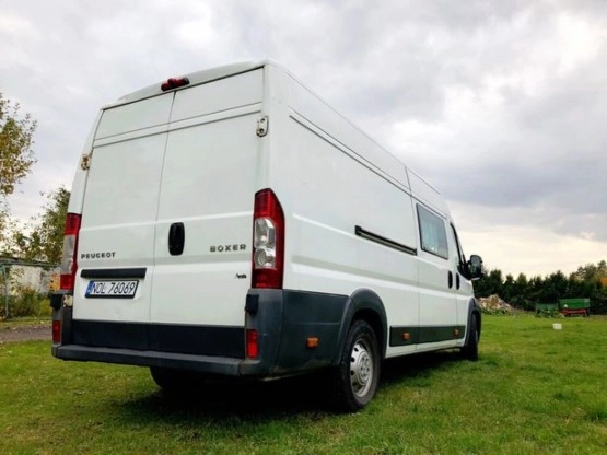                         Piękny Kamper Peugeot Boxer - zdjęcie 2
                        