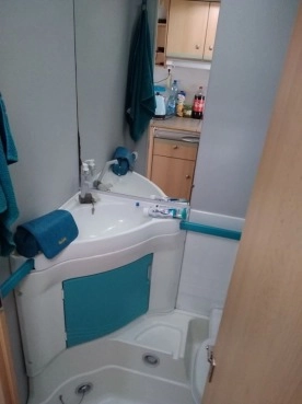                         KNAUS Eifelland Holiday DMC 1000 kg, 5 os., 2000 r. - zdjęcie 3
                        