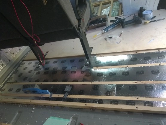                         Mercedes Sprinter 312 max w trakcie przebudowy - zdjęcie 1
                        