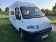                         Sprzedam campera - super stan - zdjęcie 10
                        