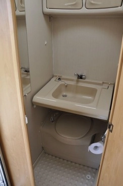                         Przyczepa kempingowa Sterckeman 390 CP Starlett - zdjęcie 10
                        