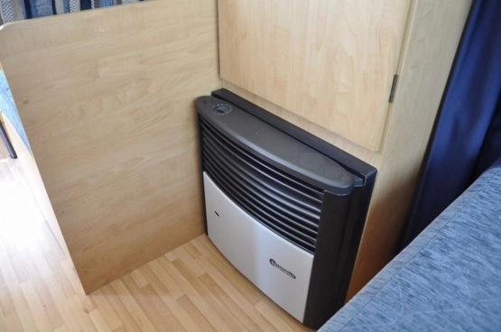                         Przyczepa kempingowa Sterckeman 390 CP Starlett - zdjęcie 16
                        