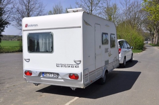                         Przyczepa kempingowa Sterckeman 390 CP Starlett - zdjęcie 6
                        