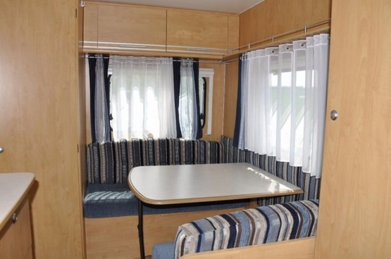                         Przyczepa kempingowa Sterckeman 390 CP Starlett - zdjęcie 8
                        