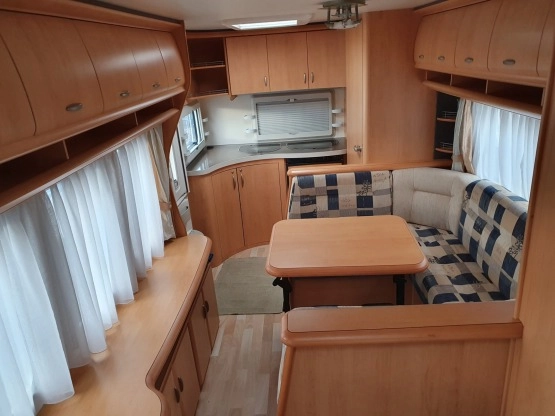                         Hobby de Luxe 520 - zdjęcie 6
                        