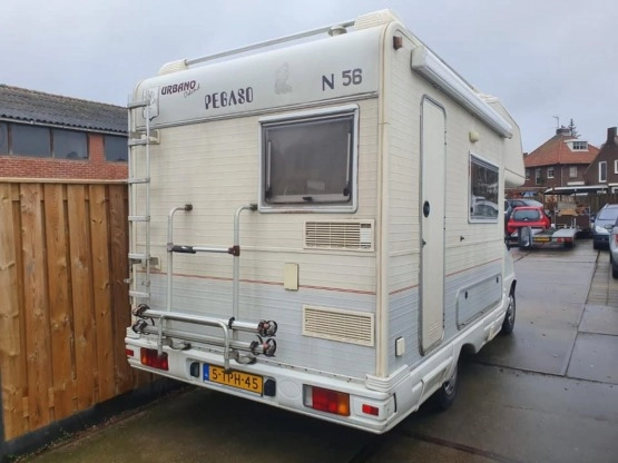                         Kamper Fiat Ducato 2,5 Tdi - zdjęcie 2
                        