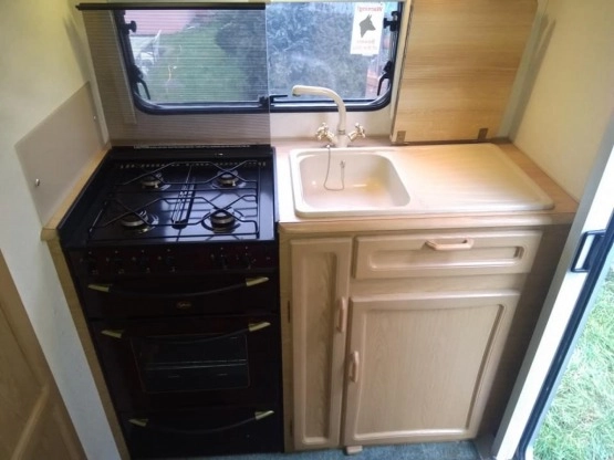                         Van Royce 420EK - zdjęcie 15
                        