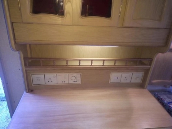                         Van Royce 420EK - zdjęcie 16
                        