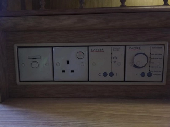                         Van Royce 420EK - zdjęcie 7
                        