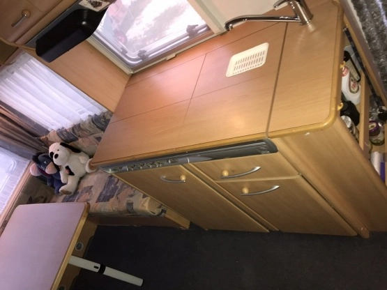                         Knaus südwind 540 - zdjęcie 12
                        