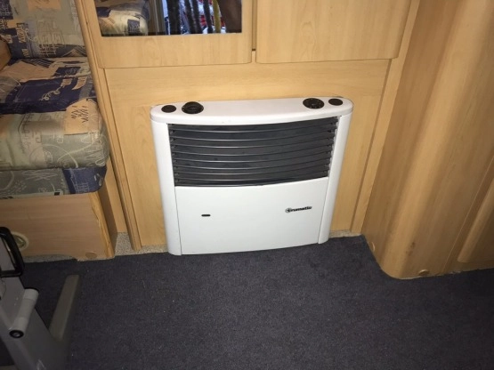                         Knaus südwind 540 - zdjęcie 16
                        