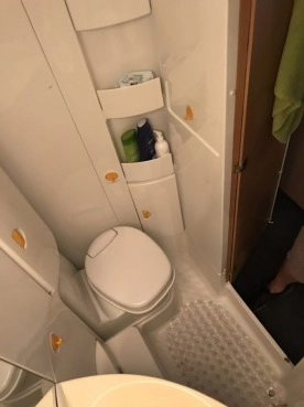                         Knaus südwind 540 - zdjęcie 19
                        