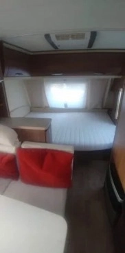                         PRZYCZEPA KEMPINGOWA Bürstner Averso top 560 TK - zdjęcie 7
                        