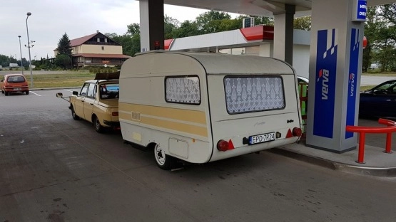                         Przyczepa kempingowa DDR Qek Junior + przedsionek - zdjęcie 1
                        