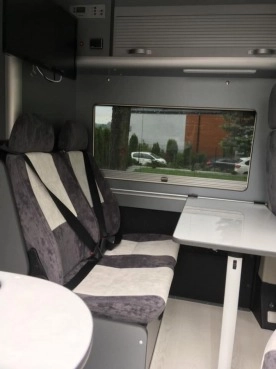                         Camper Van Peugeot Boxer - zdjęcie 19
                        