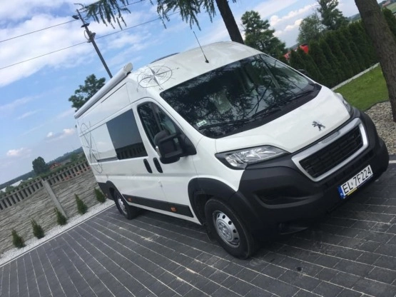                         Camper Van Peugeot Boxer - zdjęcie 1
                        