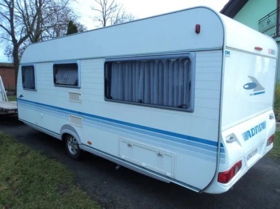                         ADRIA Adora 562up - ciepła, zimna woda, 2006 r., 1300 kg, przedsionek. OKAZJA! - zdjęcie 3
                        