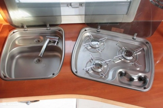                         Przyczepa Tabbert Puccini 570, KLIMATYZACJA - zdjęcie 9
                        