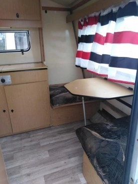                         Przyczepa kempingowa IFA BASTEI* Zarejestrowana w PL! RETRO! - zdjęcie 3
                        