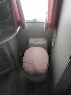                         Przyczepa kempingnowa Buccaneer Elan 15 - zdjęcie 21
                        