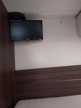                         Ford Benimar tessoro 442 jak nowy pierwszy właściciel  - zdjęcie 17
                        