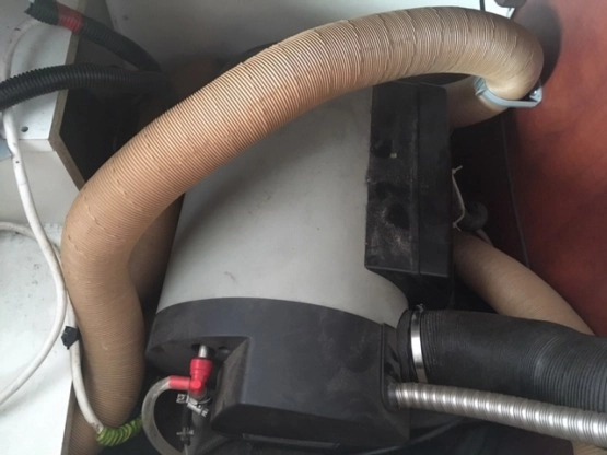                          Pojazd specjalistyczny RENAULT Master - prawie kamper 2011 r. - zdjęcie 10
                        