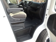                         Fiat Ducato 35 tys km 2.3 l 150 KM Jak nowy dat pierw rej 2016 r - zdjęcie 9
                        