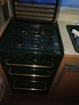                         Przyczepa Elddis Tornado XL PLUS motomover, 2000 rok, 5 osobowa - zdjęcie 9
                        