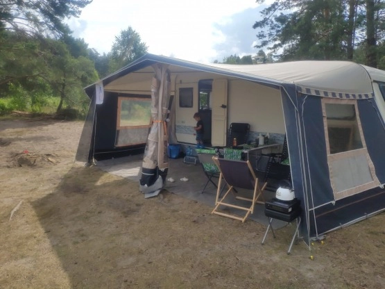                         Adria Unica 1995 Solar przedsionek sucha szczelna bdb stan - zdjęcie 5
                        