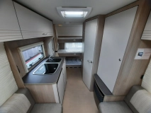                         BURSTNER PREMIO LIFE 490 TK - zdjęcie 11
                        