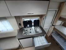                         BURSTNER PREMIO LIFE 490 TK - zdjęcie 9
                        