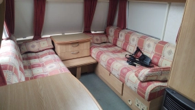                         Przyczepa kempingowa Lunar model Stellar 400 - zdjęcie 2
                        