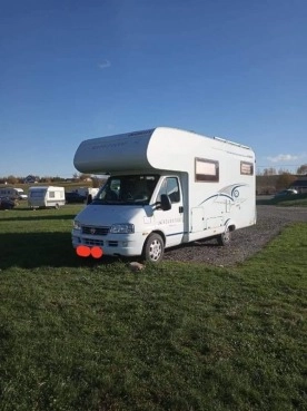                         Sprzedam kampera Fiat Ducato Dethleffs Globetrotter - zdjęcie 4
                        