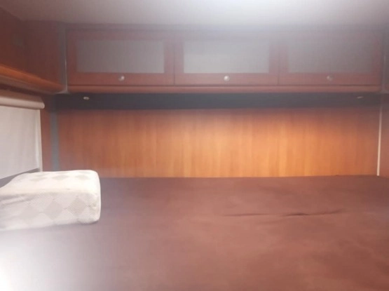                         Sprzedam kampera Fiat Ducato Dethleffs Globetrotter - zdjęcie 7
                        