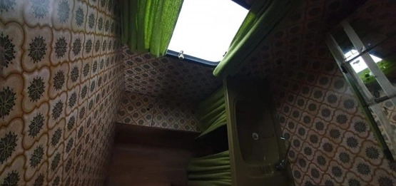                         Przyczepa kempingowa na działkę, nie zarejestrowana, 6 m długości - zdjęcie 5
                        