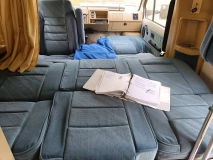                         Kamper Winnebago 1989 (układ jezdny Renault Trafic) 2,2 LPG - zdjęcie 6
                        