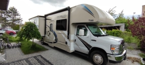                         Ford e450 usa 8 osób 2018r  kat c klimą agregat - zdjęcie 2
                        