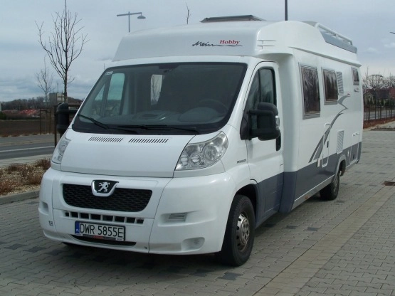                         Kamper Hobby 2008 r. - zdjęcie 1
                        