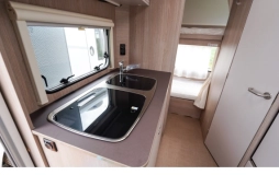                         OKAZJA!!! Nowa przyczepa Burstner Premio Life 415 TK - zdjęcie 5
                        