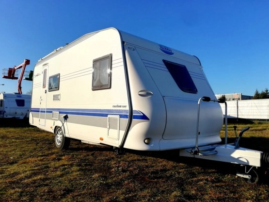                         Hobby 500 KMFe z 2005 roku - zdjęcie 1
                        