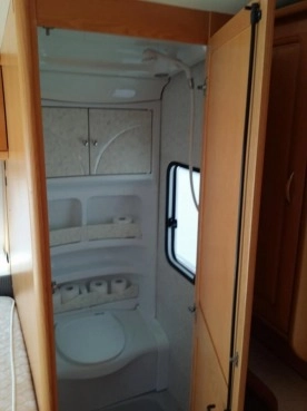                         Przyczepa Hobby 560 - zdjęcie 3
                        