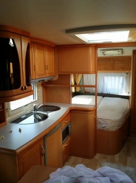                         Przyczepa Hobby 560 - zdjęcie 4
                        