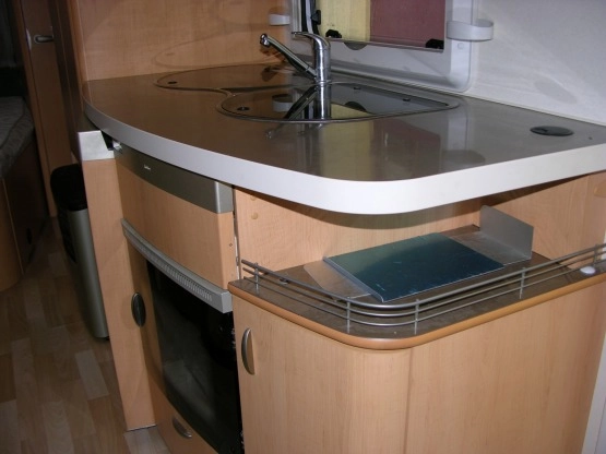                         2007 Hobby de luxe KMFE 560 - zdjęcie 11
                        