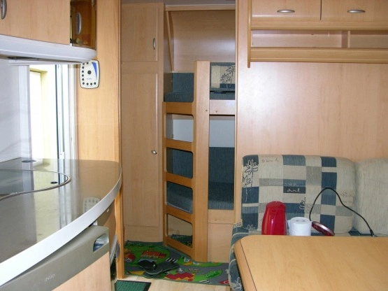                         2007 Hobby de luxe KMFE 560 - zdjęcie 19
                        