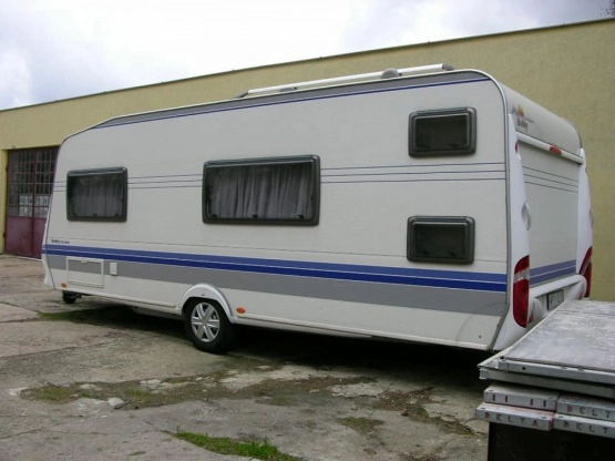                         2007 Hobby de luxe KMFE 560 - zdjęcie 5
                        