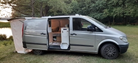                         Mercedes-Benz Vito Long Kamper - zdjęcie 7
                        
