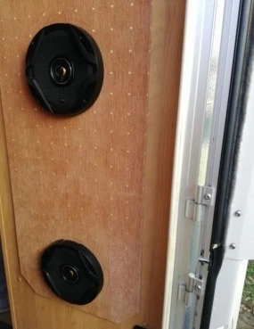                         Hobby 495 UFE - zdjęcie 3
                        