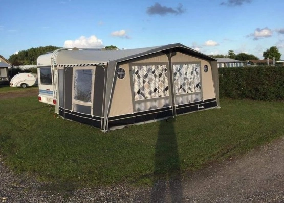                         Hobby 495 UFE - zdjęcie 8
                        