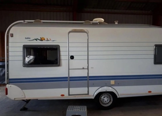                         Hobby 495 UFE - zdjęcie 9
                        